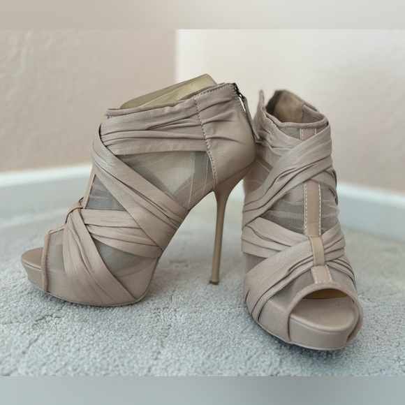 L.A.M.B sheer peep toe ankle booties w platform heels   shoes sz 9 - Picture 1 of 12